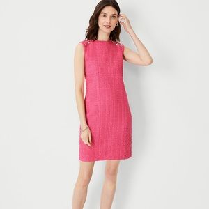 NWT Ann Taylor Tweed Shoulder Button Shift Dress Size 2